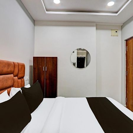 Super Hotel O Lavish Tranquil Hyderabad Exterior foto